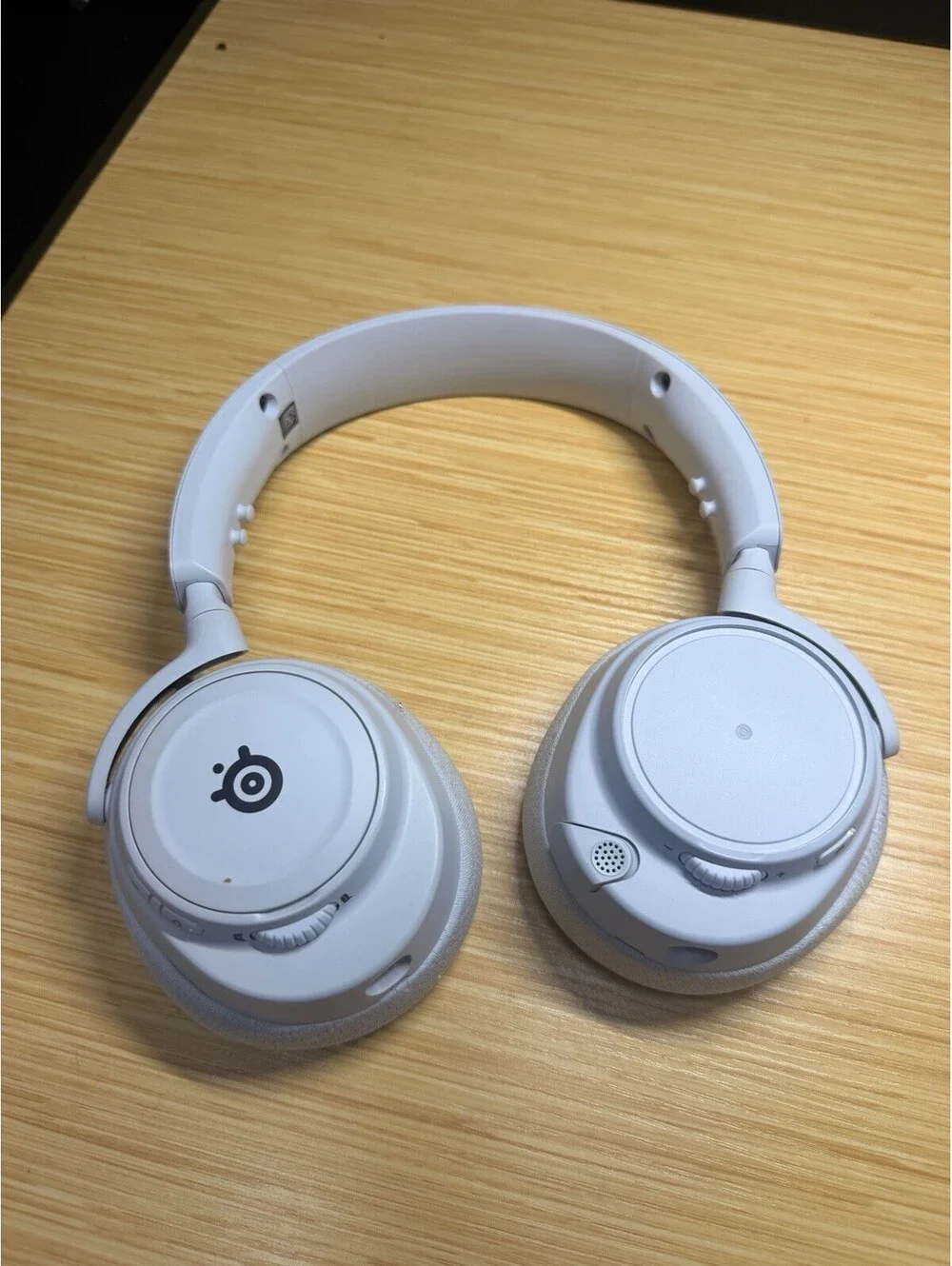 Steelseries headphones only